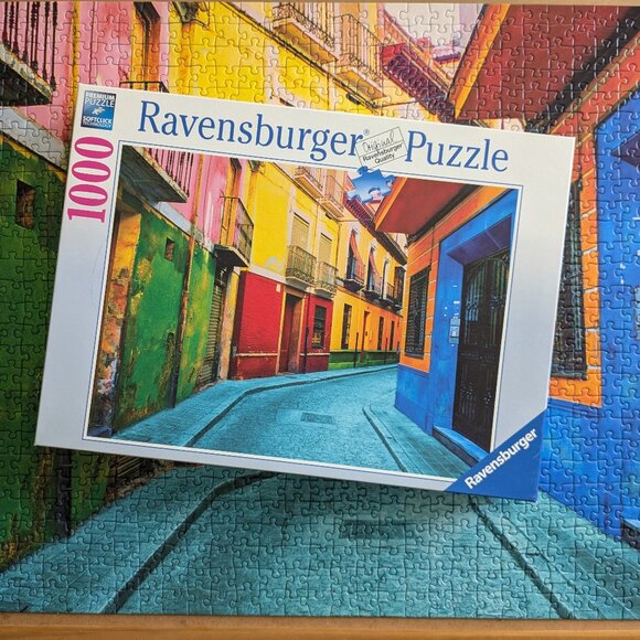 Ravensburger 1000 piece puzzle - Picture 1 of 2